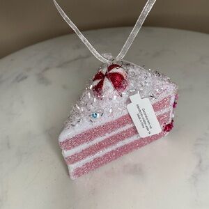 NWT Jingles & Joy Sliced Cake Ornament 🍰